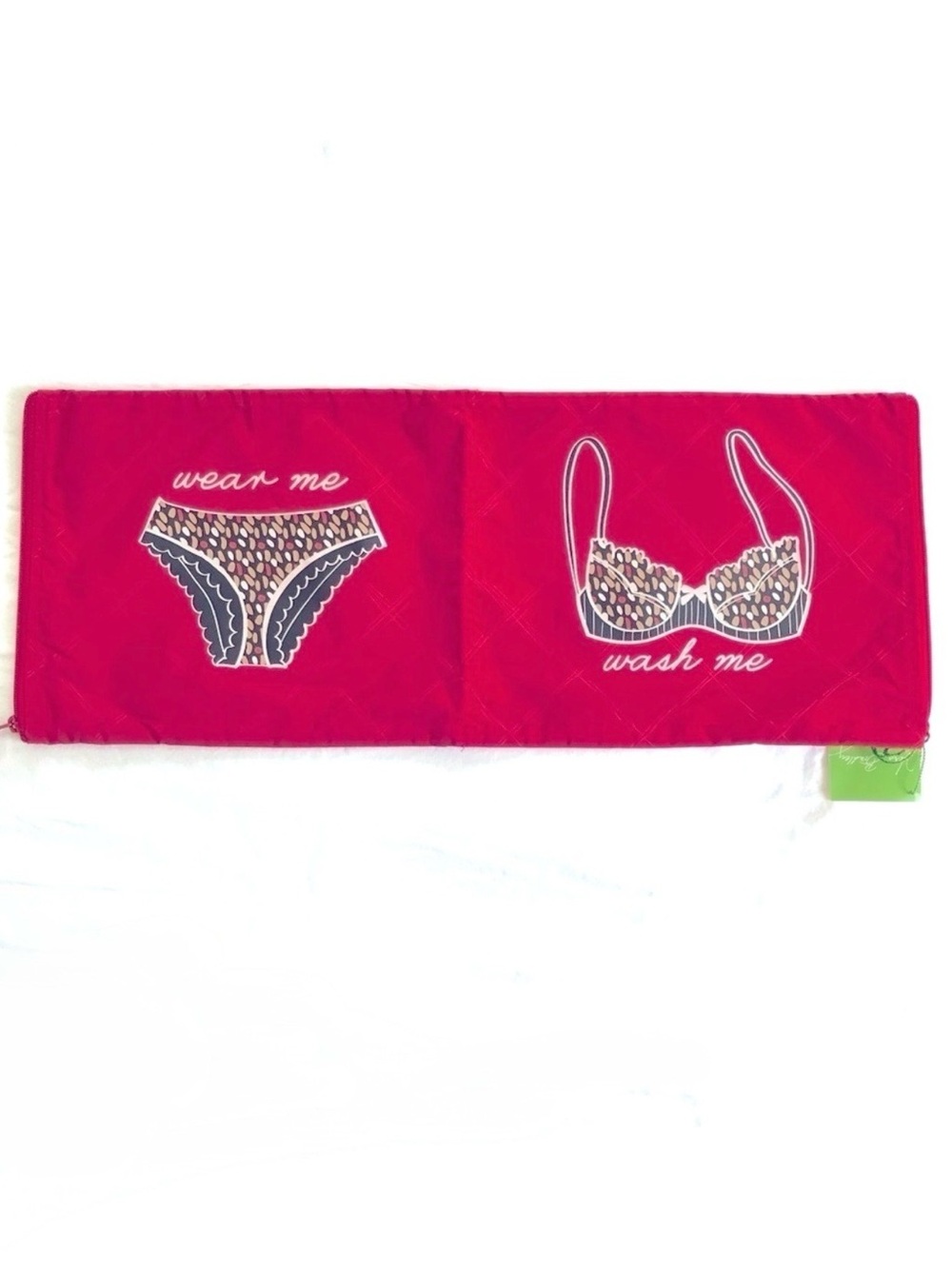 NWT Vera Bradley Tango Red Wash & Wear Travel Organizer Laundry Lingerie Bag NWT
